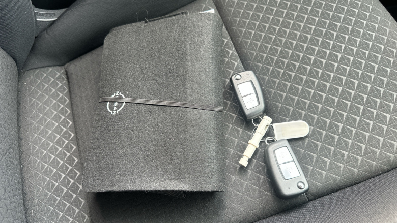 Nissan Juke 1.0 DiG-T 114 Acenta 5dr Petrol Hatchback